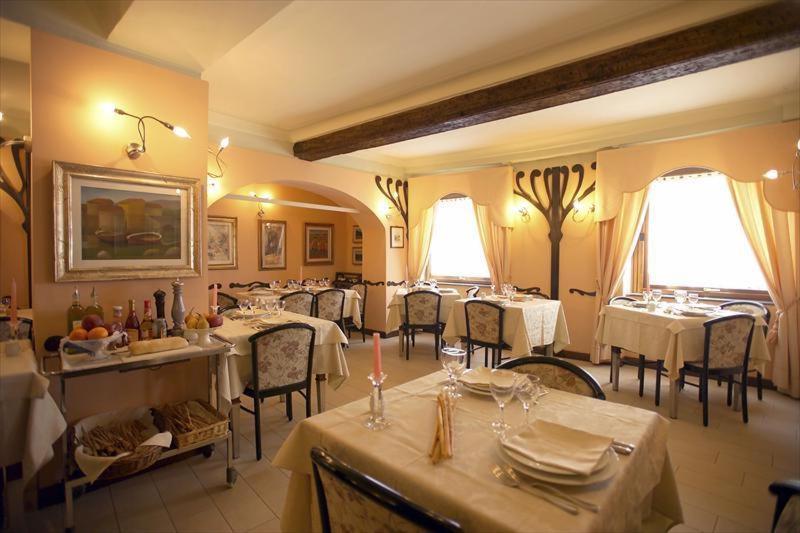 Albergo Badellino บรา ภายนอก รูปภาพ